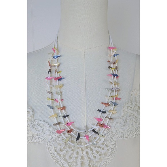 Vintage 1970s Zuni three strand fetish necklace | Heishi beaded bird sterling - Picture 5 of 5